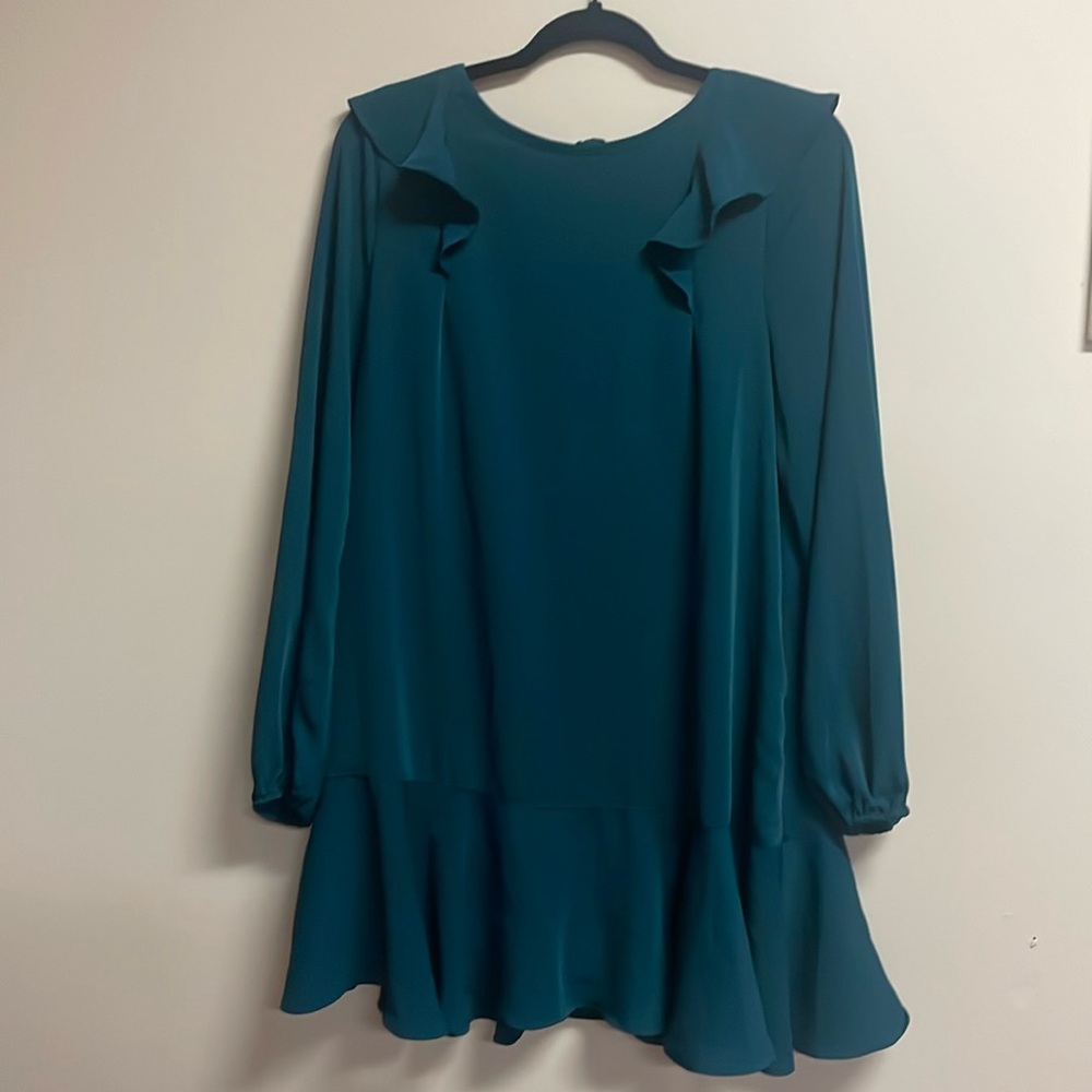 Entro Green Dress with Ruffles, Tie Back and Pockets